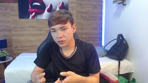 Snapshot of nathanclay chatting on April 2026 03:07:01 AM nathanclay online show from April 2026 03:07:01 AM