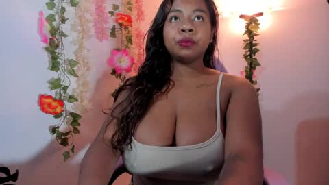 Snapshot of nathasha_jhonsom_ chatting on May 2026 08:54:02 PM Naty online show from May 2026 08:54:02 PM