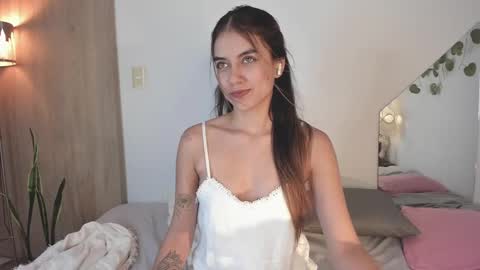 Snapshot of nathy_q chatting on October 2025 09:59:01 PM Nathy online show from October 2025 09:59:01 PM