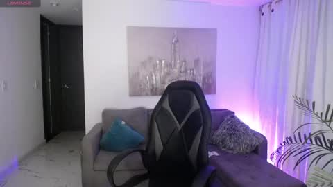 Snapshot of nati_kitty chatting on February 2025 12:57:02 AM Nati kitty online show from February 2025 12:57:02 AM