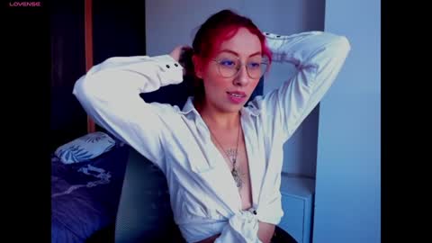 Snapshot of natt15 chatting on February 2025 09:29:02 PM Natalia online show from February 2025 09:29:02 PM