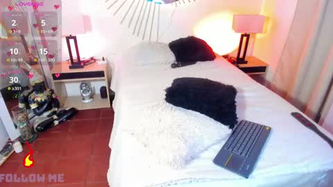 Snapshot of natta_smithh chatting on February 2025 06:08:02 AM andrea Instagram..natta smithh online show from February 2025 06:08:02 AM