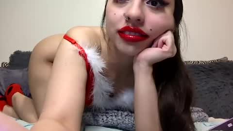 Natalia online show from December 2024 01:13:02 PM