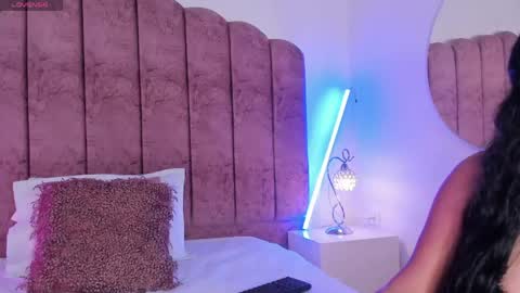 Snapshot of natty_lovee chatting on April 2026 01:41:02 PM Naty online show from April 2026 01:41:02 PM