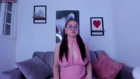 Snapshot of natty_redvelvet chatting on October 2025 08:00:02 PM natty_redvelvet online show from October 2025 08:00:02 PM