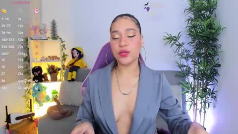 Snapshot of natty_romanof_1 chatting on November 2025 11:02:02 AM natty online show from November 2025 11:02:02 AM