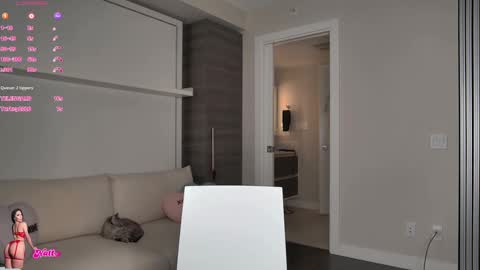 Snapshot of nattywithoutdaddy chatting on January 2025 01:41:01 AM NATTY FIERROS online show from January 2025 01:41:01 AM