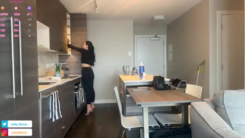 Snapshot of nattywithoutdaddy chatting on February 2025 08:56:01 PM NATTY FIERROS online show from February 2025 08:56:01 PM