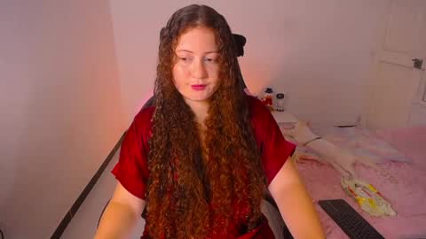 Snapshot of natural_ginger5 chatting on May 2026 03:22:02 PM natural_ginger5 online show from May 2026 03:22:02 PM