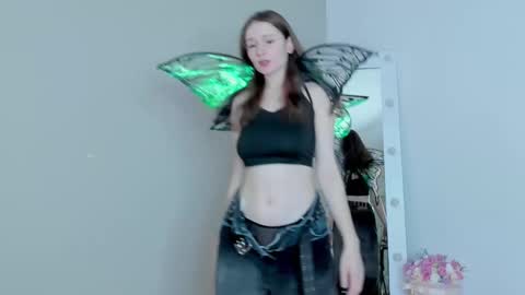 Snapshot of natural_meri_ chatting on December 2025 06:54:02 AM Meri online show from December 2025 06:54:02 AM