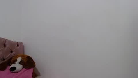 Snapshot of naturally_mature chatting on December 2024 05:25:01 AM Sammy online show from December 2024 05:25:01 AM