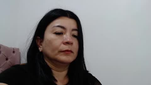 Snapshot of naturally_mature chatting on December 2024 12:47:02 PM Sammy online show from December 2024 12:47:02 PM