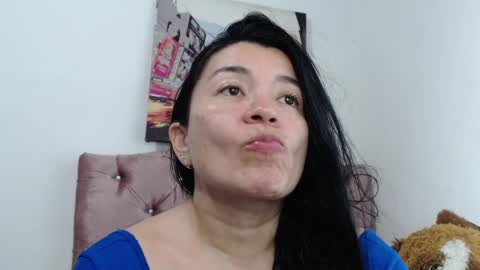 Snapshot of naturally_mature chatting on May 2026 03:56:01 AM Sammy online show from May 2026 03:56:01 AM
