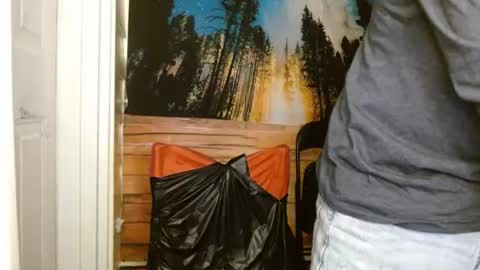 Snapshot of naturesbest951 chatting on March 2025 03:08:01 AM NATURESBEST online show from March 2025 03:08:01 AM