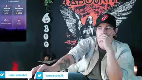 Snapshot of naturesbest951 chatting on October 2025 04:53:02 AM NATURESBEST online show from October 2025 04:53:02 AM