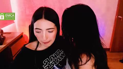 Natalia  Valeria online show from December 2024 01:00:01 PM