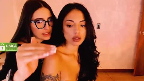 Natalia  Valeria online show from January 2025 01:21:02 PM