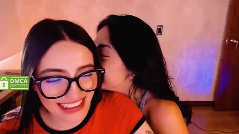 Natalia  Valeria online show from February 2025 04:11:02 PM