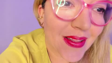 Snapshot of naty__mature_ chatting on November 2025 07:32:02 PM Nataly online show from November 2025 07:32:02 PM