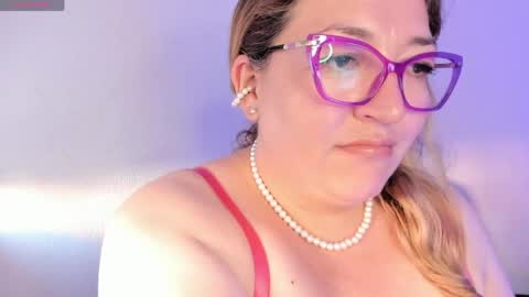 Snapshot of naty__mature_ chatting on June 2026 06:32:02 PM Nataly online show from June 2026 06:32:02 PM