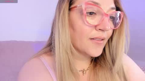 Snapshot of naty__mature_ chatting on July 2026 05:34:01 PM Nataly online show from July 2026 05:34:01 PM