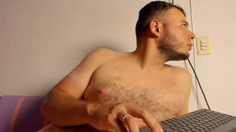 Snapshot of naty_johan chatting on May 2026 02:08:02 AM Nata online show from May 2026 02:08:02 AM