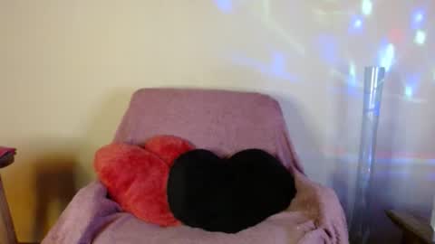 Snapshot of naty_naturalgirl chatting on June 2026 06:47:01 PM Nataly online show from June 2026 06:47:01 PM