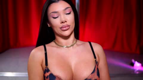 Snapshot of natydesiree chatting on January 2025 07:27:02 PM Naty online show from January 2025 07:27:02 PM