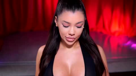 Snapshot of natydesiree chatting on January 2025 10:08:02 PM Naty online show from January 2025 10:08:02 PM