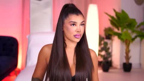 Naty online show from February 2026 07:52:01 PM