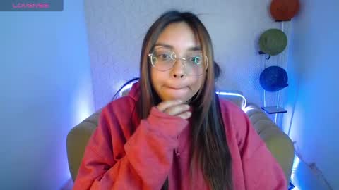 Snapshot of natykors_m_ chatting on January 2025 01:08:02 PM Sofia  IG Natykors08 online show from January 2025 01:08:02 PM