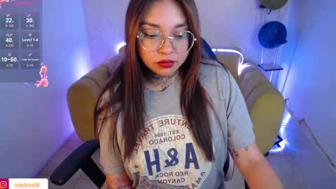 Snapshot of natykors_m_ chatting on January 2025 04:13:01 PM Sofia  IG Natykors08 online show from January 2025 04:13:01 PM