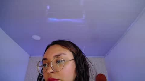 Snapshot of natykors_m_ chatting on January 2025 03:40:01 PM Sofia  IG Natykors08 online show from January 2025 03:40:01 PM