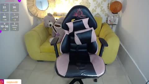 Snapshot of natykors_m_ chatting on March 2025 10:50:02 PM Sofia  IG Natykors08 online show from March 2025 10:50:02 PM