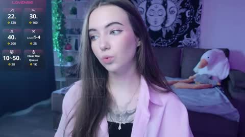 Snapshot of naugghtynikki chatting on September 2025 05:51:01 AM Nikki online show from September 2025 05:51:01 AM