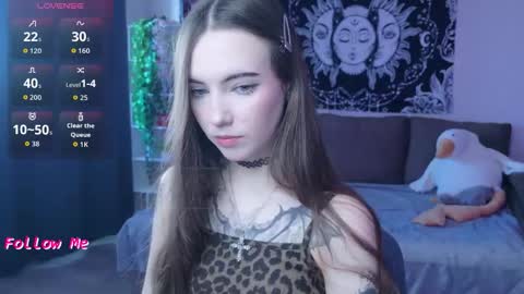 Snapshot of naugghtynikki chatting on October 2025 04:10:02 AM Nikki online show from October 2025 04:10:02 AM