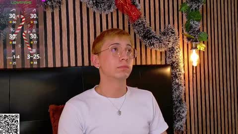 Christopher  Chris online show from December 2024 03:55:02 PM