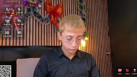 Christopher  Chris online show from December 2024 12:16:01 PM