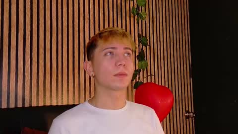 Christopher  Chris online show from February 2025 12:25:02 PM