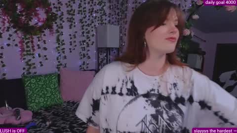 Snapshot of naughty_bella99 chatting on November 2025 12:33:01 AM bella online show from November 2025 12:33:01 AM