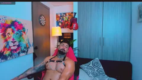 Snapshot of naughty_dominant chatting on November 2025 04:17:02 PM Miller online show from November 2025 04:17:02 PM