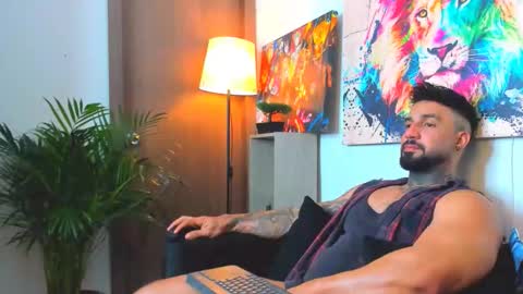 Snapshot of naughty_dominant chatting on December 2025 11:43:01 PM Miller online show from December 2025 11:43:01 PM