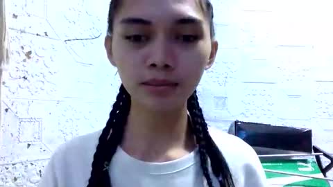 emma online show from October 2025 06:50:02 PM