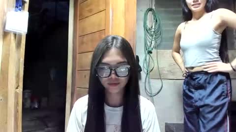 Snapshot of naughty_emmats chatting on February 2026 09:32:01 PM emma online show from February 2026 09:32:01 PM