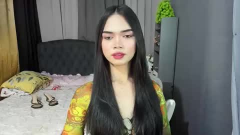 Snapshot of naughty_emmats chatting on March 2026 01:28:01 PM emma online show from March 2026 01:28:01 PM