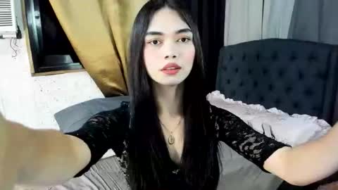 Snapshot of naughty_emmats chatting on April 2026 12:05:02 PM emma online show from April 2026 12:05:02 PM