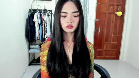 Snapshot of naughty_emmats chatting on April 2026 03:18:02 PM emma online show from April 2026 03:18:02 PM