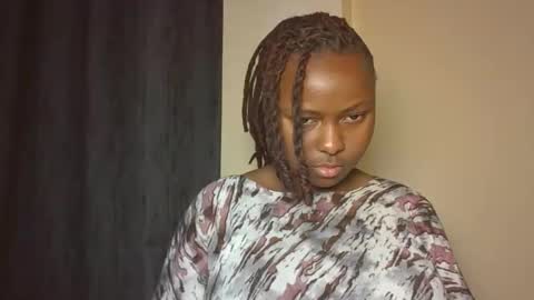 naughty_jazmine online show from October 2025 08:05:02 PM