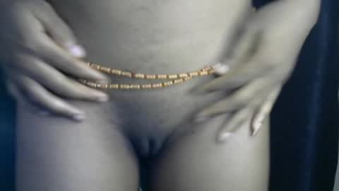 Snapshot of naughty_laura0811 chatting on May 2026 10:04:02 PM Naughty laura online show from May 2026 10:04:02 PM