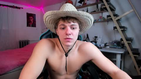 Snapshot of naughty_nik43 chatting on February 2025 10:34:02 PM Nik online show from February 2025 10:34:02 PM